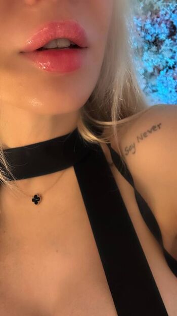 Full leaked Mia mi page private onlyfans photo