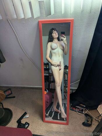 Full leaked Mia moore private onlyfans photo