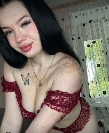 Full leaked Mia pisamia private onlyfans photo