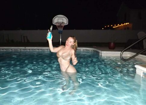 Full leaked Mia pitt private onlyfans photo