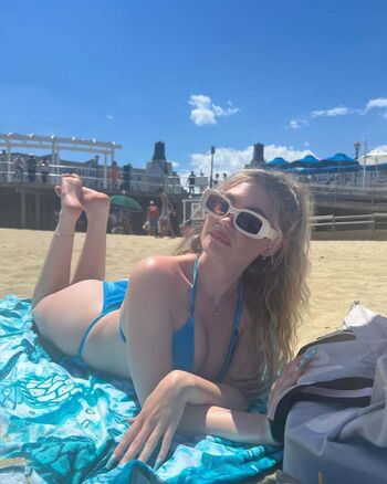 Full leaked Mia pitt private onlyfans photo