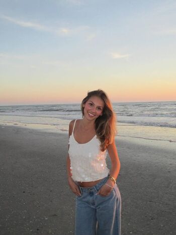 Full leaked Mia steele private onlyfans photo