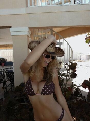 Full leaked Mia steele private onlyfans photo