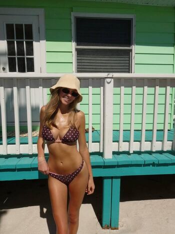 Full leaked Mia steele private onlyfans photo