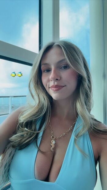 Full leaked Mia steele private onlyfans photo