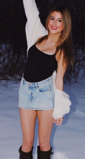 Full leaked Mia volpi private onlyfans photo