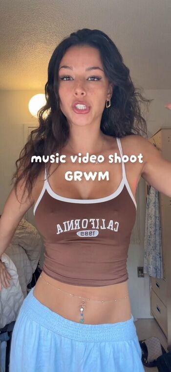 Full leaked Mia wynn page private onlyfans photo