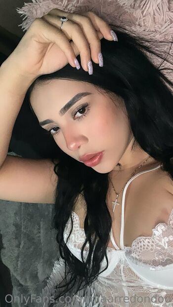 Full leaked Miaarredondoo private onlyfans photo