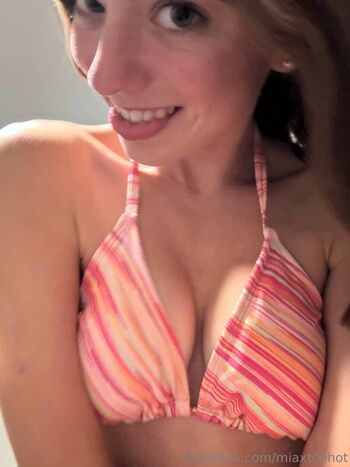 Full leaked Miabrielle private onlyfans photo