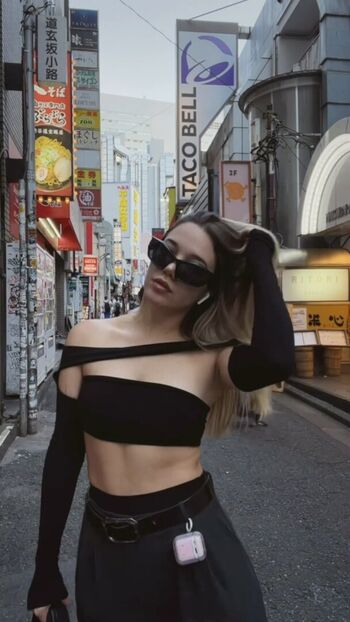 Full leaked Miafitz page private onlyfans photo