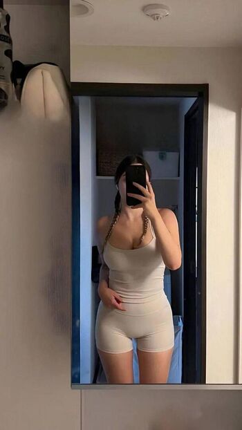 Full leaked Miafitz private onlyfans photo