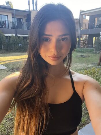 Full leaked Mialuna private onlyfans photo