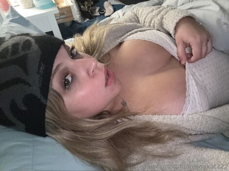 Full leaked Miamikat private onlyfans photo