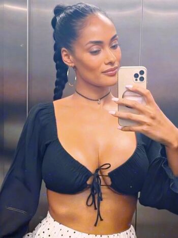 Full leaked Micaela reis page private onlyfans photo