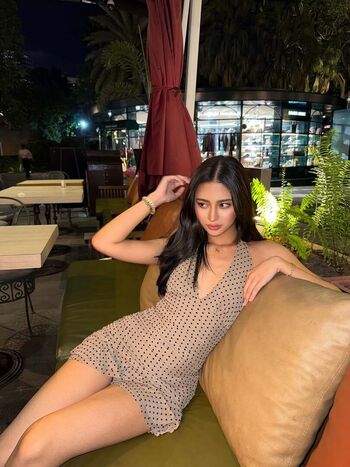 Full leaked Micaellamnn private onlyfans photo