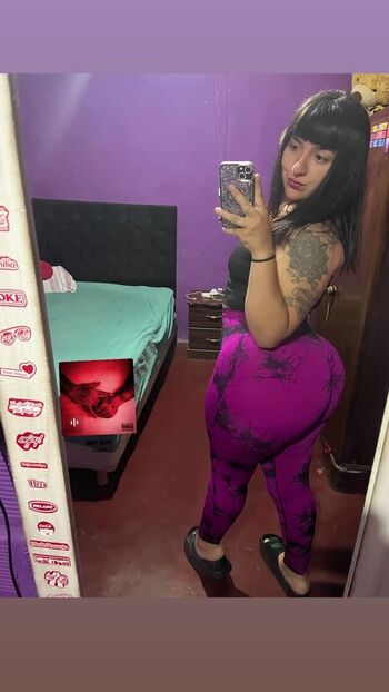 Full leaked Micamansillaa private onlyfans photo