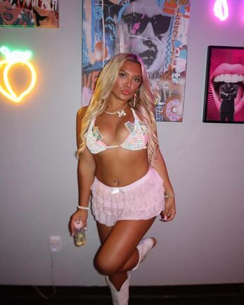 Full leaked Michaela zmudosky private onlyfans photo