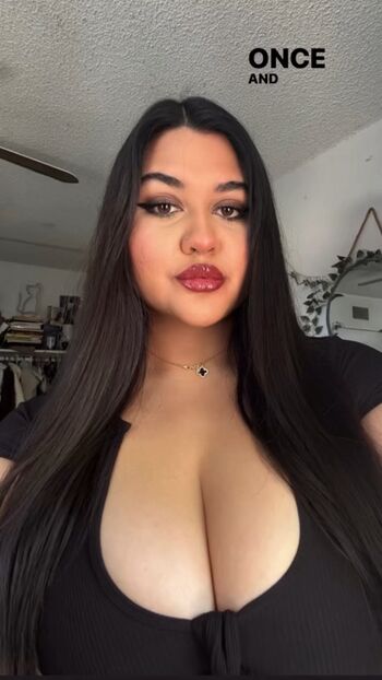 Full leaked Michelle m page private onlyfans photo