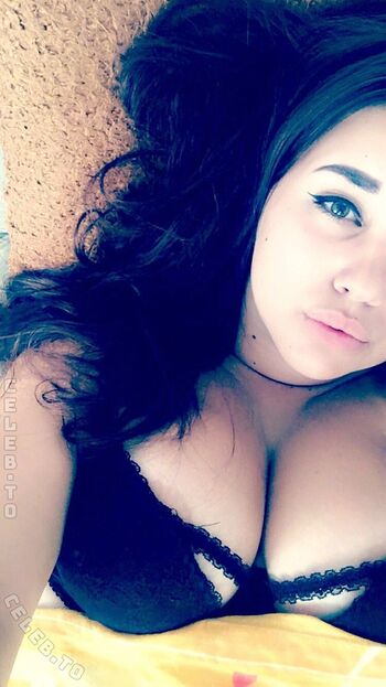 Full leaked Michellemxllxr private onlyfans photo