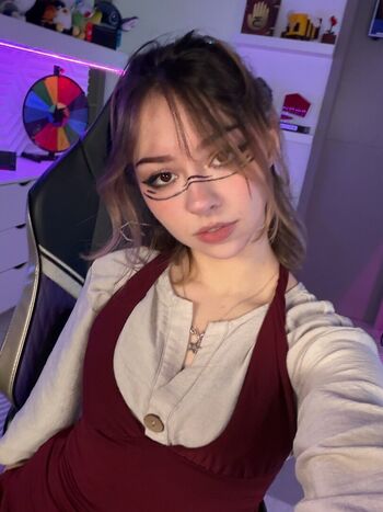 Full leaked Mictia private onlyfans photo