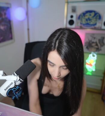 Full leaked Midna private onlyfans photo
