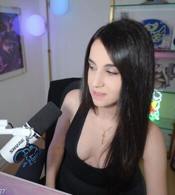 Full leaked Midna private onlyfans photo