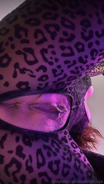 Full leaked Midnightjoyx private onlyfans photo