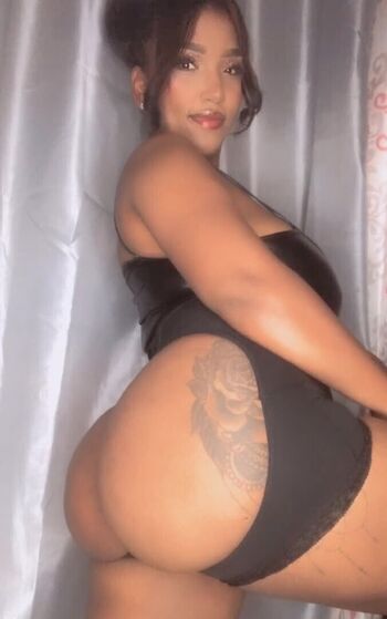 Full leaked Miguelinamontero private onlyfans photo