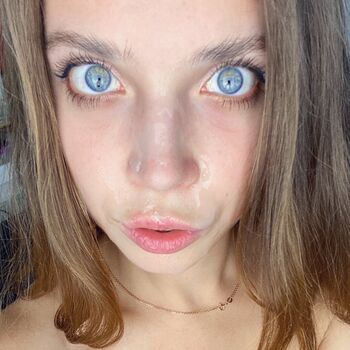 Full leaked Mihanika private onlyfans photo