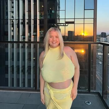 Full leaked Mikaela private onlyfans photo