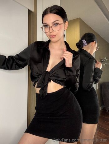 Full leaked Mikaelavela vip page private onlyfans photo