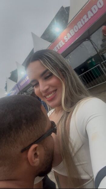 Full leaked Mikaelaxsz private onlyfans photo