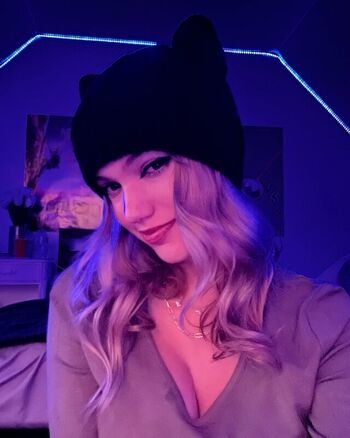 Mikahhlynn
