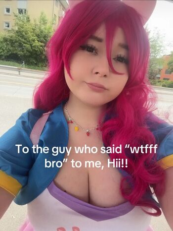 Full leaked Mikaiichan private onlyfans photo