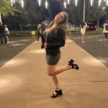 Full leaked Mikayla s private onlyfans photo