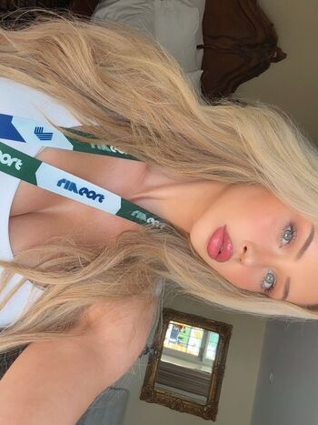 mikayladvip