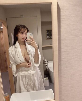 Full leaked Miki itoka private onlyfans photo