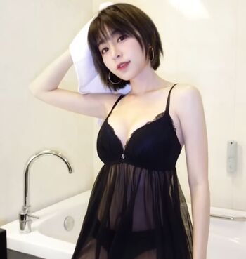 Full leaked Miko wong private onlyfans photo