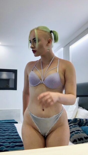 Full leaked Mila orriols private onlyfans photo