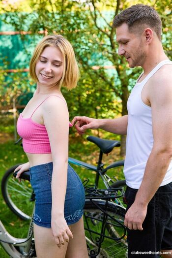 Full leaked Mila pie page private onlyfans photo