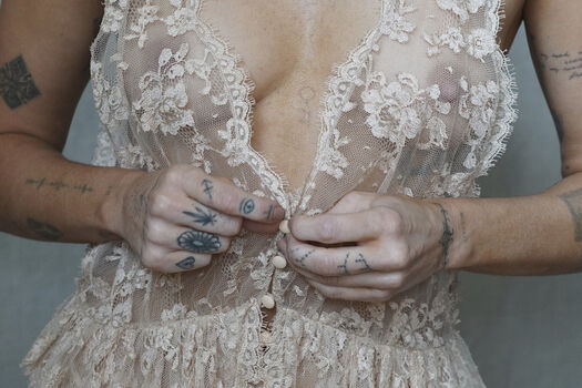 Full leaked Miley cyrus page private onlyfans photo