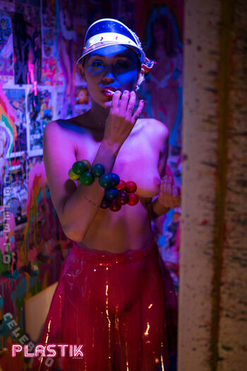 Full leaked Miley cyrus page private onlyfans photo