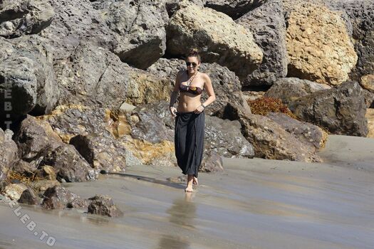 Full leaked Miley cyrus private onlyfans photo