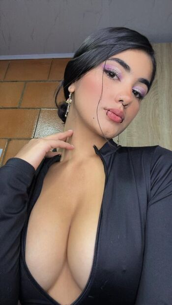 Full leaked Milezapata private onlyfans photo