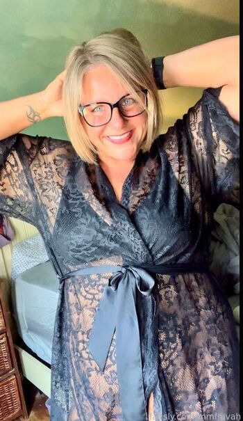 Full leaked Milf abby private onlyfans photo