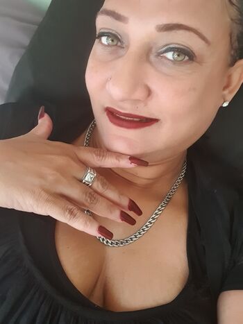 Full leaked Milf miss clare page private onlyfans photo