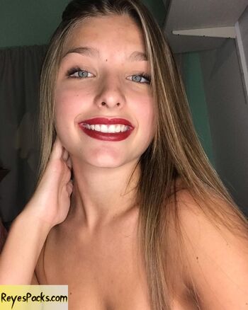 Full leaked Mili cisneros private onlyfans photo