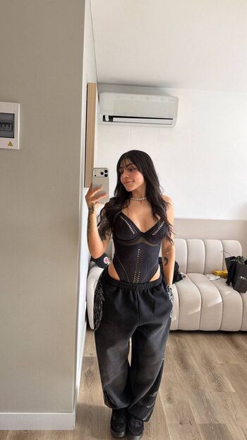 Milica_yb