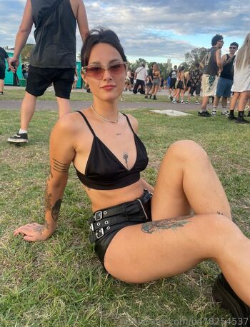 Full leaked Miliiof private onlyfans photo