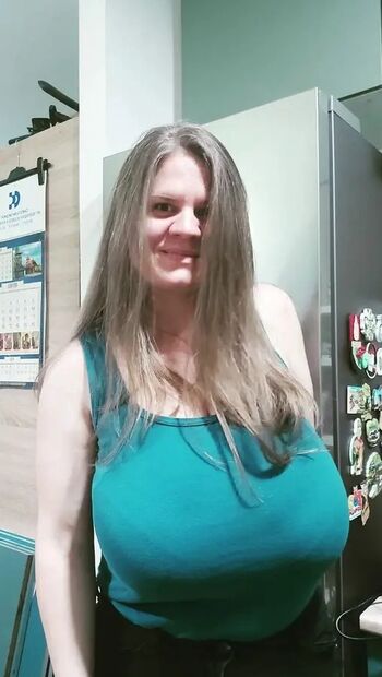 Full leaked Milikkashad private onlyfans photo